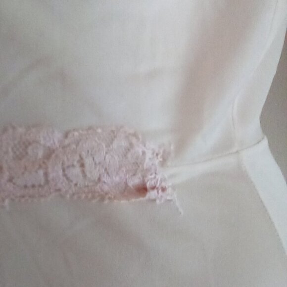 Olga Vintage NWT Black Long Flowing  Negligee Size M And Vanity Fair Negligee 36 - Picture 15 of 15